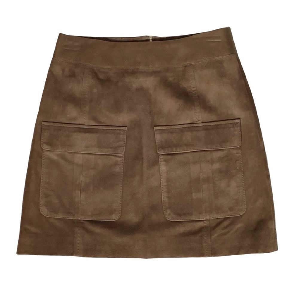 H&M real Leather Suede Dual Flap Pocket mini skirt in Sand. Size 4